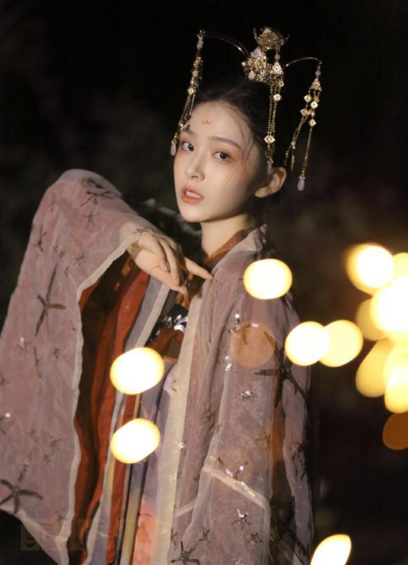 朱云慧中国风写真